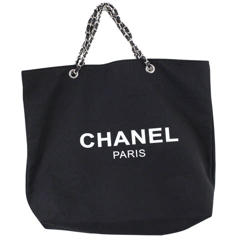 chanel makeup vip gift bag|Chanel vip gift organizer.